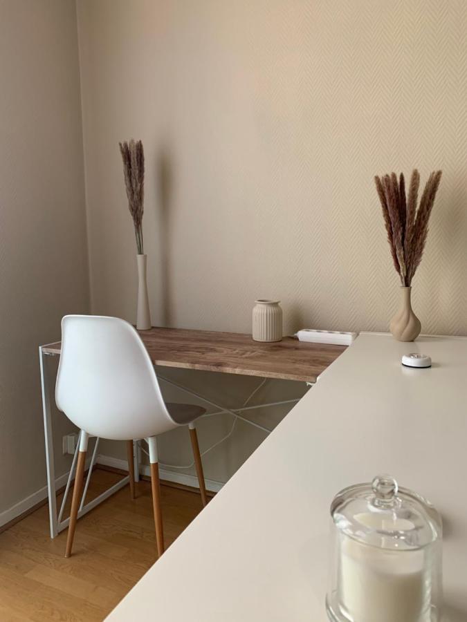 Joli Appartement En Plein Centre Libourne Exterior photo